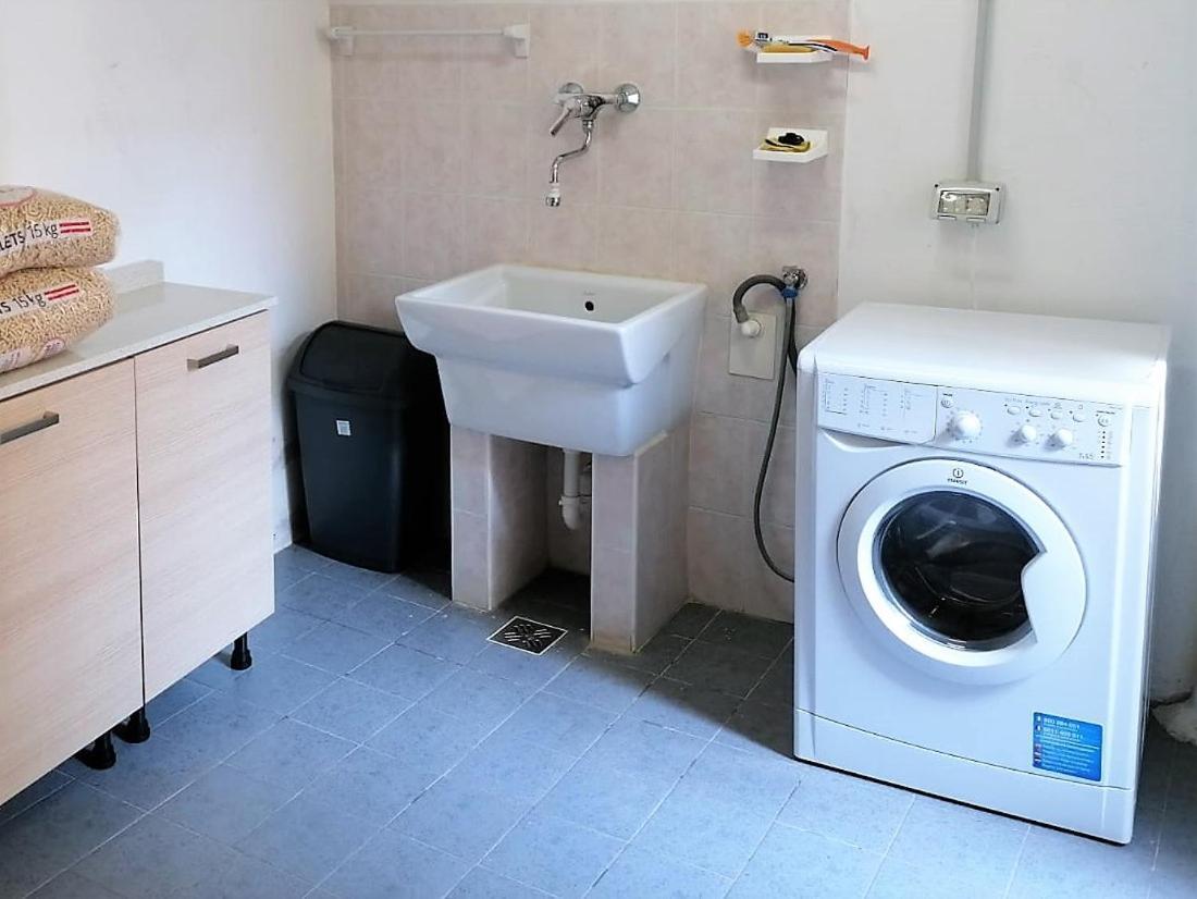 Corte Stella Apartment Costermano Luaran gambar